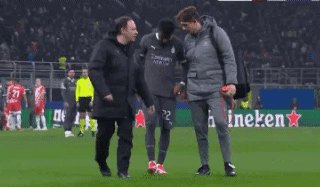 竞彩专家直播-【欧冠】莱昂三连击，AC米兰1比0赫罗纳