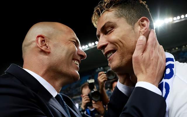 足彩高手-齐达内回忆执教皇马：每天工作14小时 5个月扭转乾坤夺欧冠