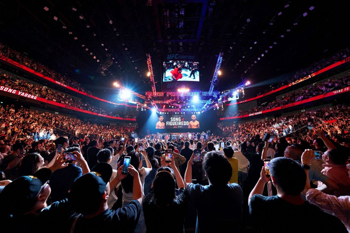 赛事分析-“拳”力撬动！UFC如何成为澳门“体育之城”的新引擎|格斗|娱乐|UFC格斗之夜|MMA|石铭_新浪体育_新浪新闻